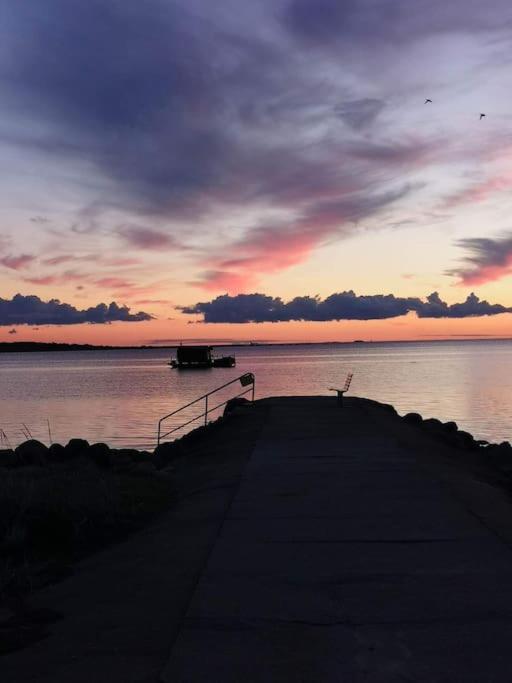 Attefallshus Naera Havet Norranaes Варбери Екстериор снимка